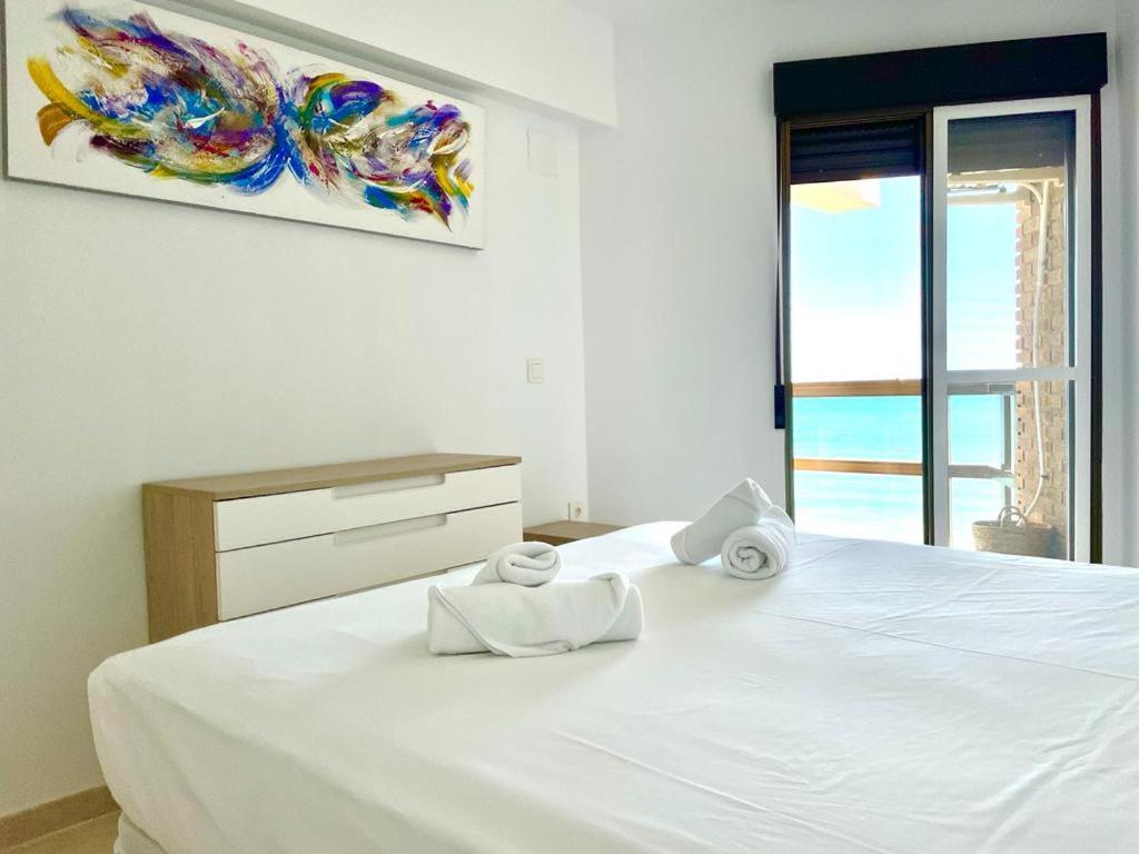 Calpemar 8 Sea View First Line Arenal Beach מראה חיצוני תמונה
